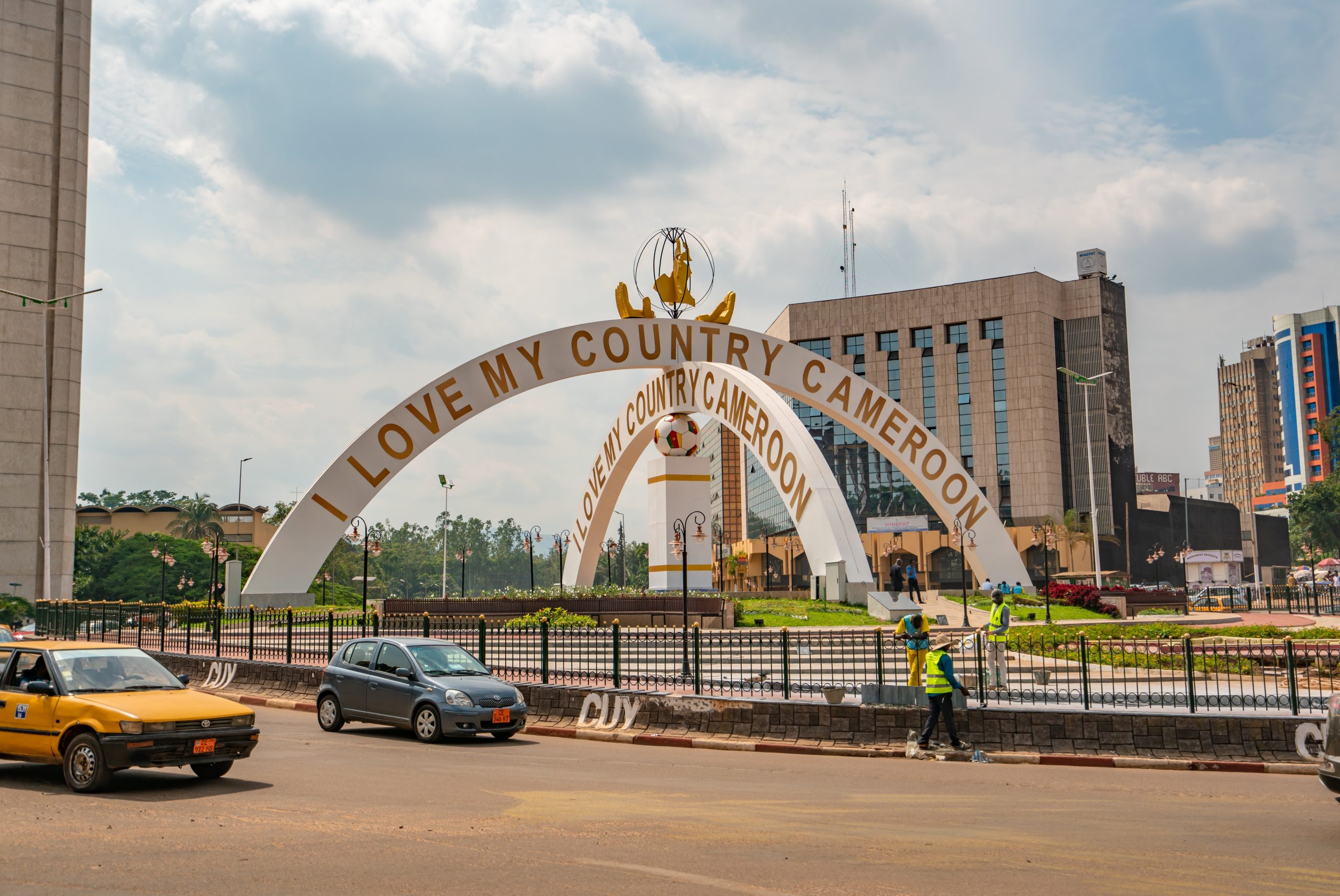 How to Send Money from Cameroon to Côte d’Ivoire with Accrue